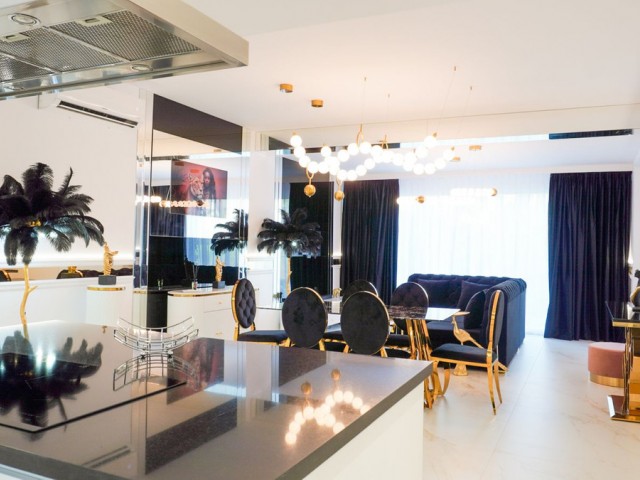 Apartamento con 2 Dormitorios  en Nueva Andalucía