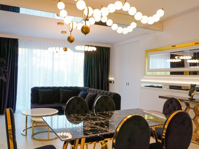 Apartamento con 2 Dormitorios  en Nueva Andalucía