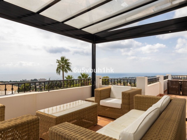 6 Bedrooms Villa in Marbella