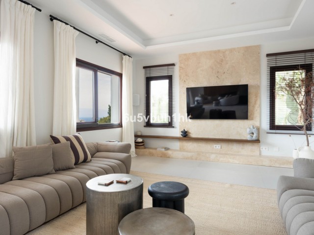 Villa avec 6 Chambres  à Marbella