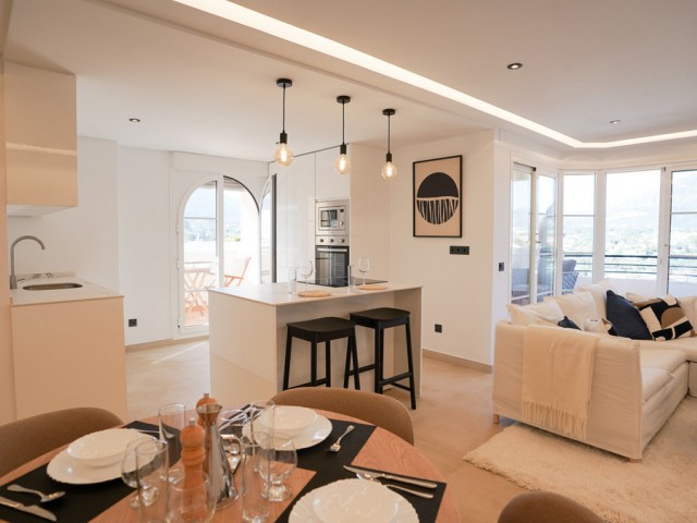 Apartamento con 2 Dormitorios  en Nueva Andalucía