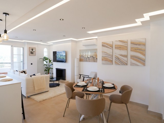 Apartamento con 2 Dormitorios  en Nueva Andalucía