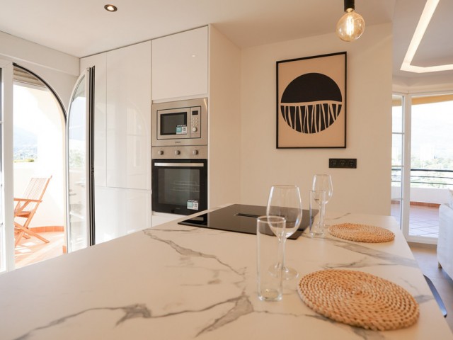 Apartamento con 2 Dormitorios  en Nueva Andalucía