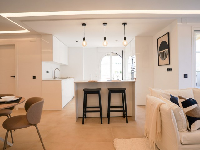 Apartamento con 2 Dormitorios  en Nueva Andalucía