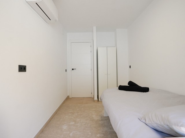 Apartamento con 2 Dormitorios  en Nueva Andalucía