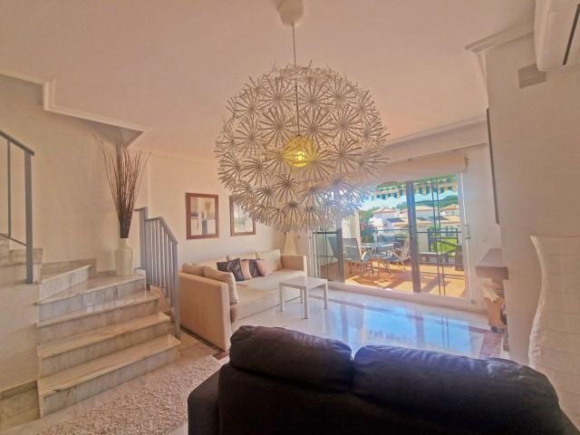 4 Slaapkamer Rijtjeshuis in Cabopino