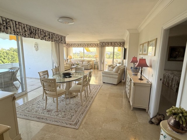 3 Bedrooms Apartment in Marbella