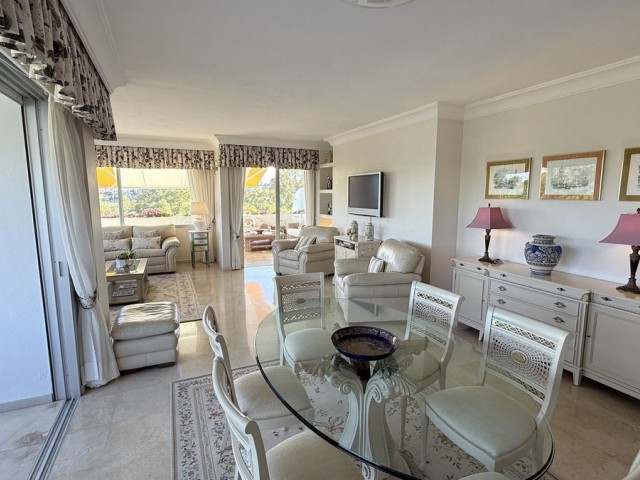 3 Bedrooms Apartment in Marbella
