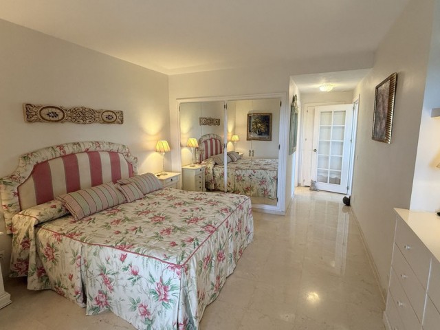 3 Bedrooms Apartment in Marbella
