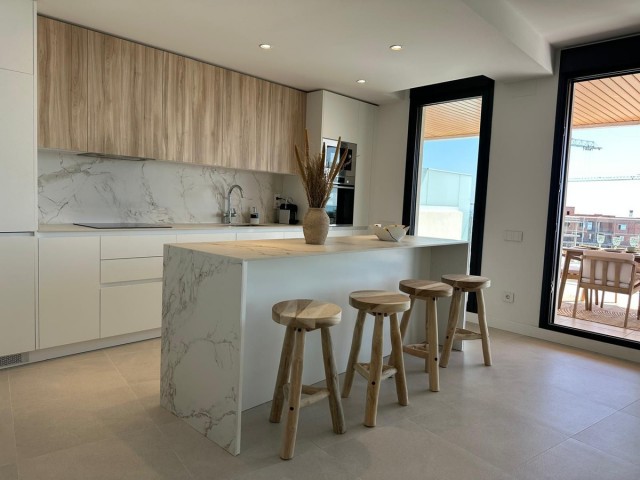 3 Bedrooms Apartment in Selwo