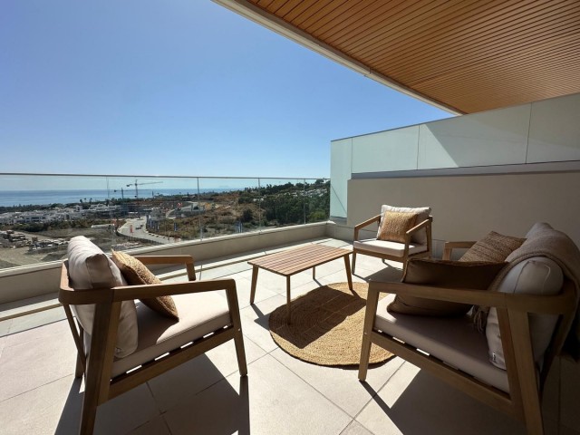 3 Bedrooms Apartment in Selwo