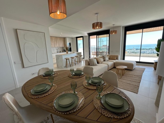 3 Bedrooms Apartment in Selwo