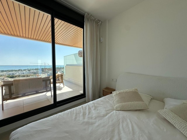 3 Bedrooms Apartment in Selwo