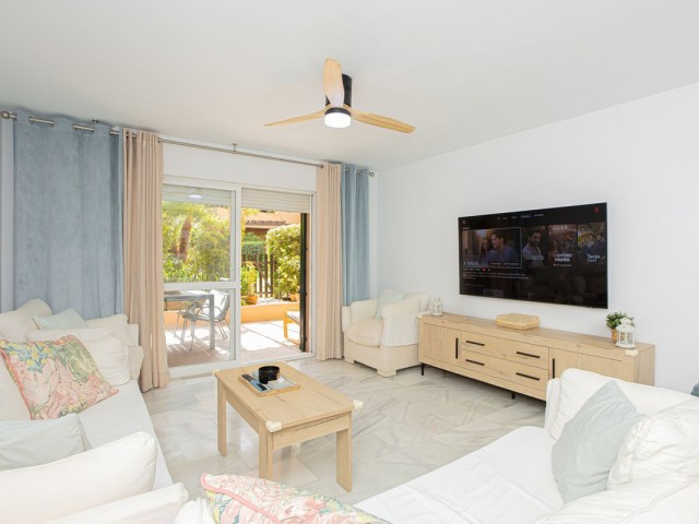 Apartment, The Golden Mile, R5165953