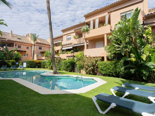 Apartamento con 2 Dormitorios  en The Golden Mile