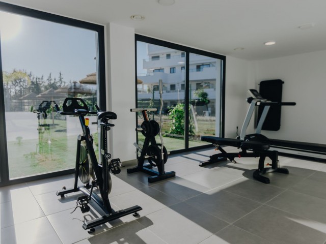 Apartamento con 2 Dormitorios  en Selwo