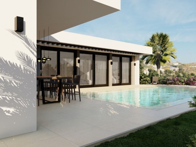 4 Bedrooms Villa in Mijas