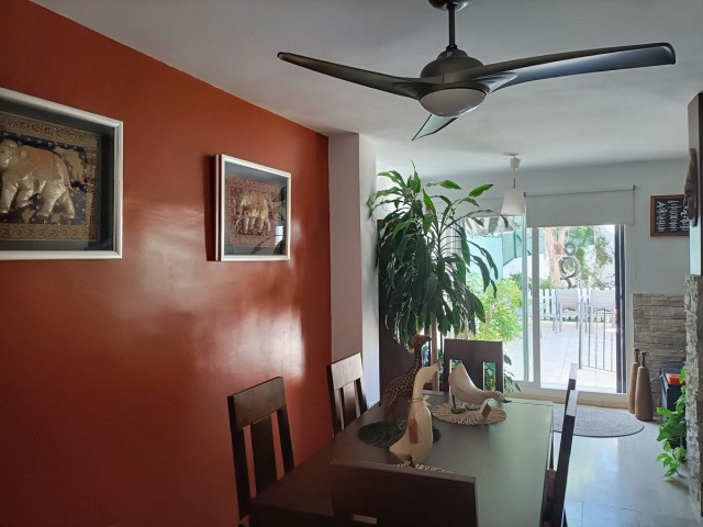 4 Soveroms Rekkehus i Estepona