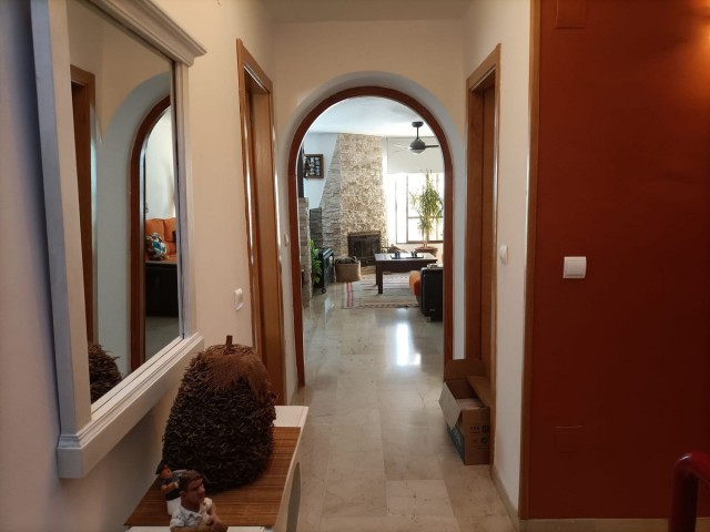 4 Soveroms Rekkehus i Estepona