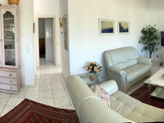 Villa con 3 Dormitorios  en Costabella