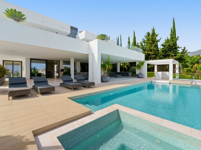 5 Soveroms Villa i Nueva Andalucía