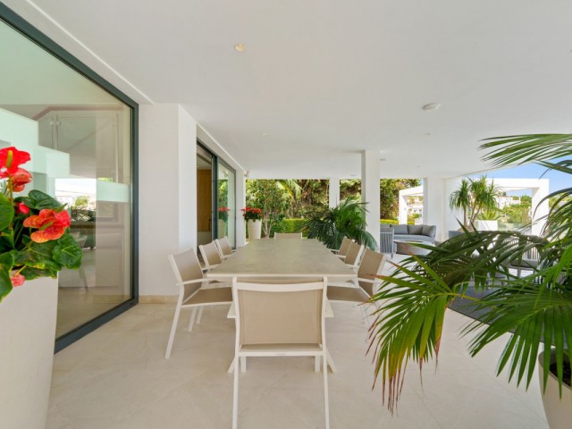 5 Soveroms Villa i Nueva Andalucía