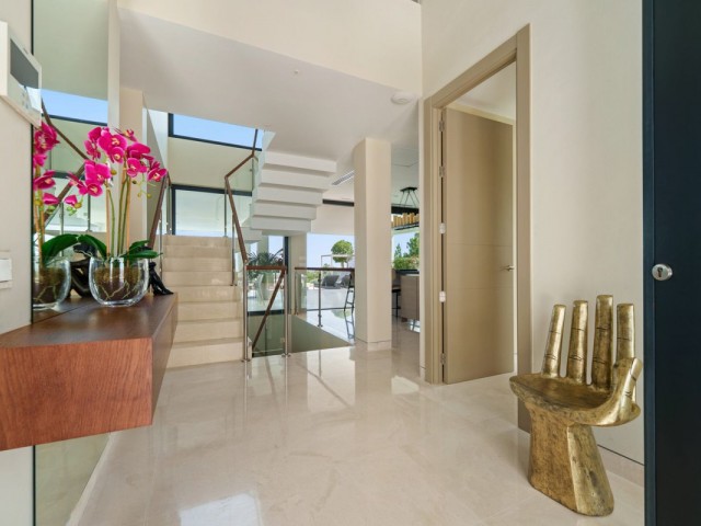 5 Soveroms Villa i Nueva Andalucía