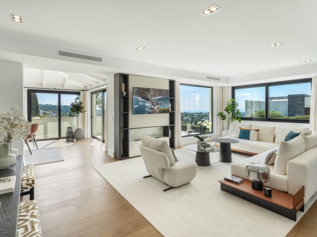 5 Bedrooms Villa in Nueva Andalucía