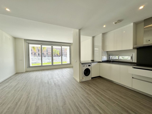 3 Soveroms Leilighet i Estepona
