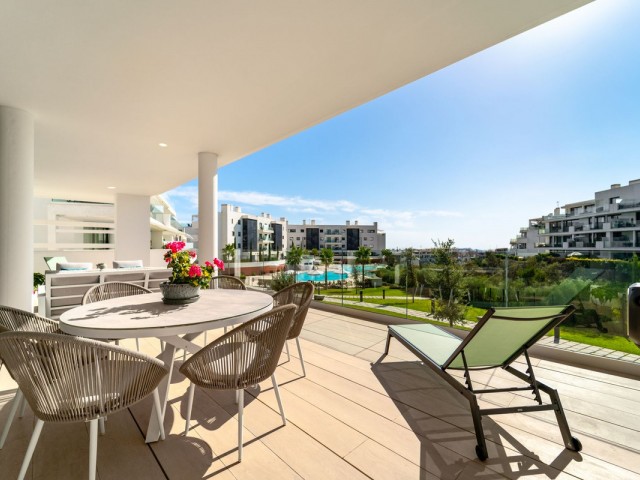 Apartamento con 3 Dormitorios  en Benalmadena