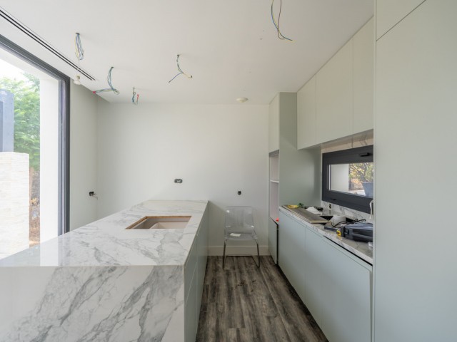 3 Soveroms Villa i New Golden Mile