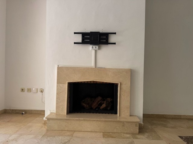 Apartamento con 2 Dormitorios  en Las Brisas