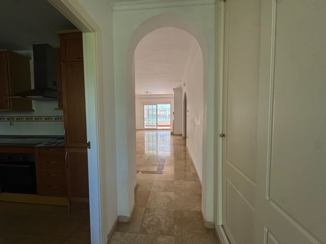 2 Slaapkamer Appartement in Las Brisas