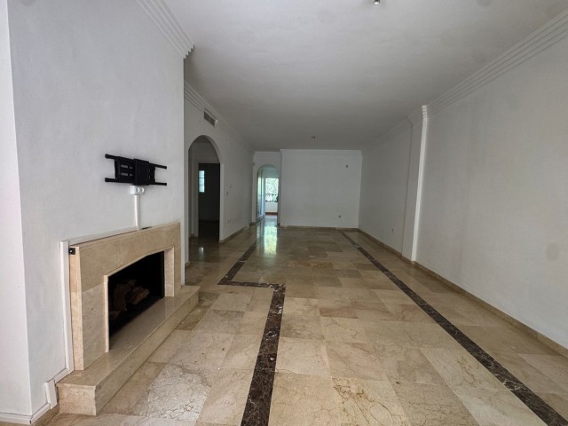 2 Slaapkamer Appartement in Las Brisas