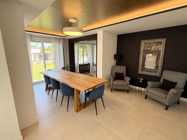 5 Bedrooms Villa in Sotogrande