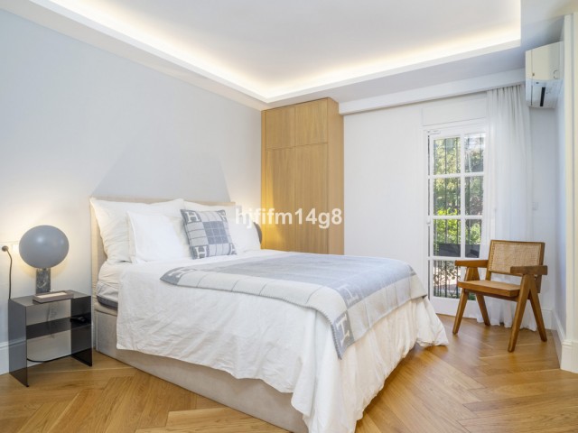 3 Bedrooms Apartment in Nueva Andalucía