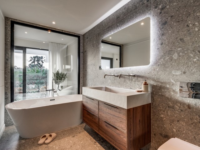 4 Sovrums Radhus i Nueva Andalucía