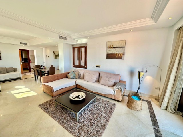 Penthouse in Estepona