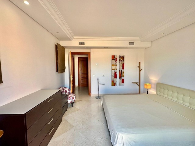 Penthouse in Estepona