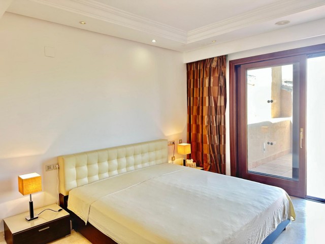 Penthouse in Estepona