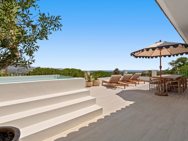 6 Bedrooms Villa in Nueva Andalucía