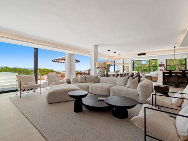 6 Bedrooms Villa in Nueva Andalucía