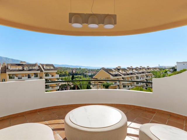 3 Bedrooms Apartment in Nueva Andalucía