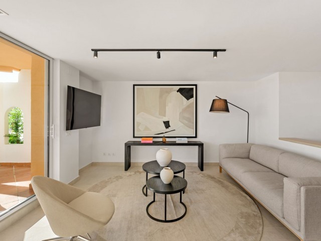 3 Bedrooms Apartment in Nueva Andalucía