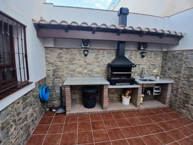 4 Bedrooms Villa in Los Pacos