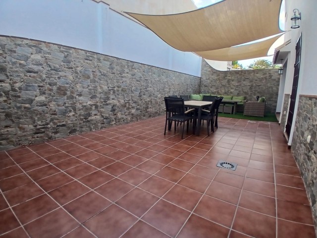 4 Bedrooms Villa in Los Pacos