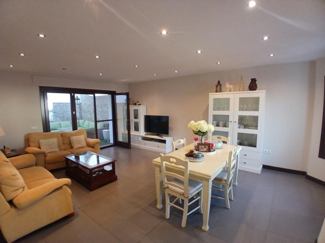 Villa avec 4 Chambres  à Los Pacos