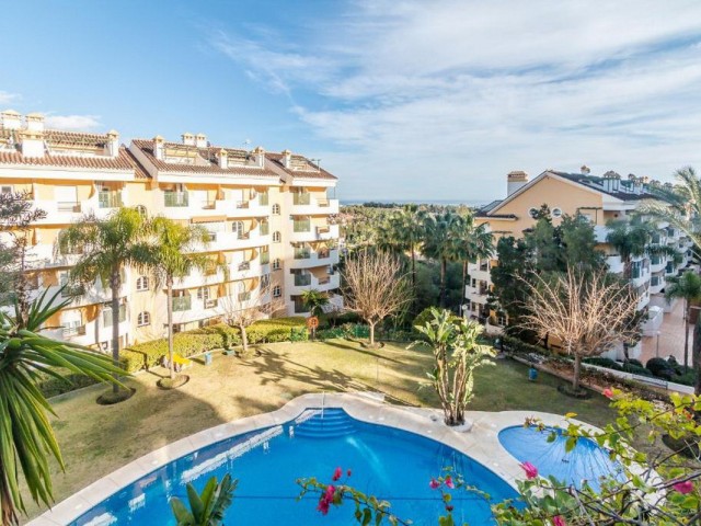 3 Bedrooms Apartment in Nueva Andalucía