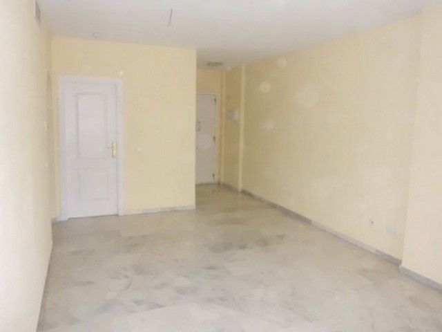 3 Bedrooms Apartment in Nueva Andalucía
