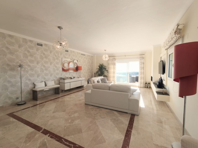 Appartement, San Roque Club, R5172589